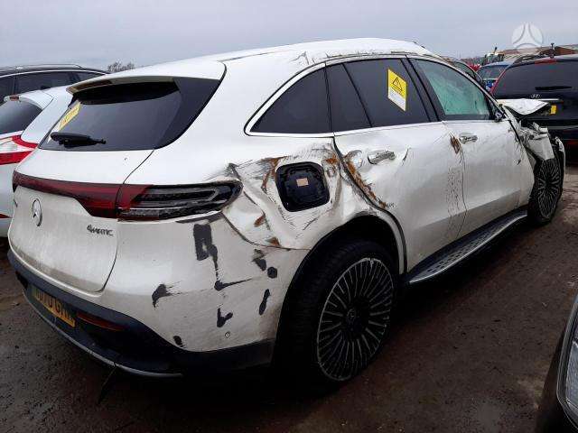 Mercedes-Benz EQC по частям