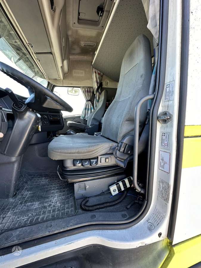 Volvo FH12, PTO, double sleeper