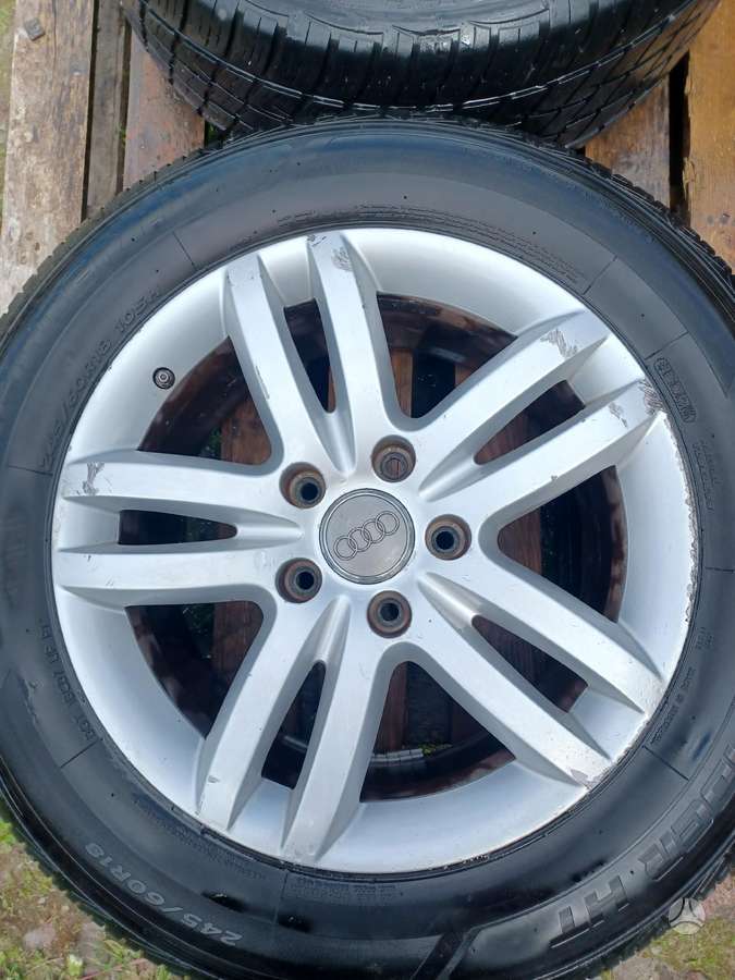 Audi Q7, light alloy, R18