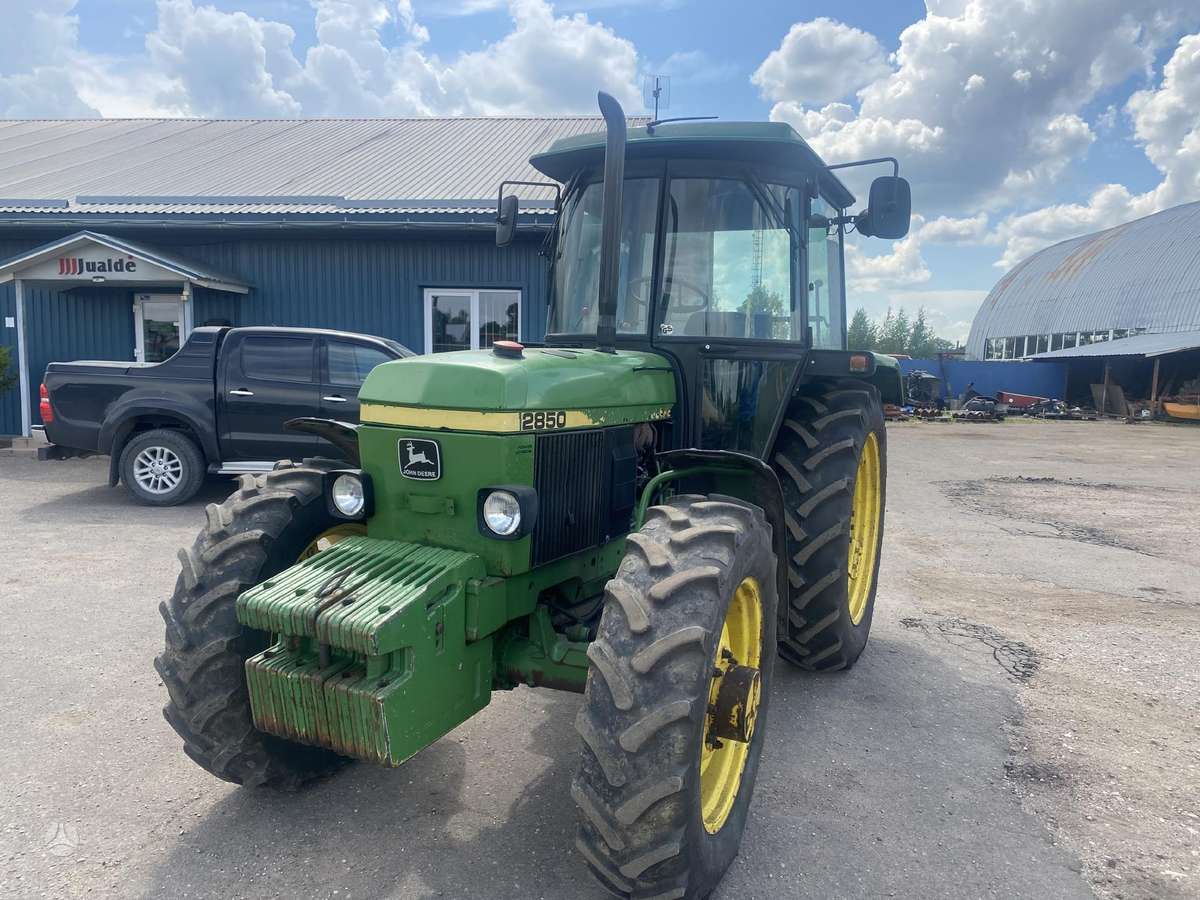 John Deere 2850AS, тракторы