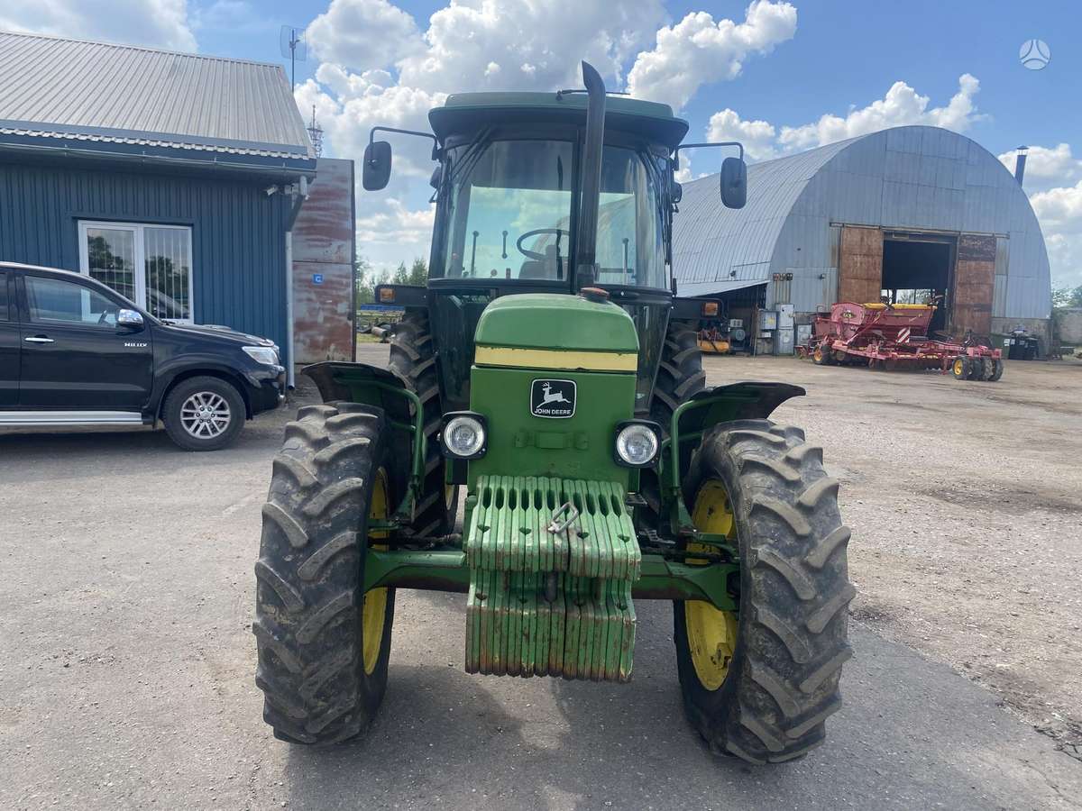 John Deere 2850AS, traktoriai
