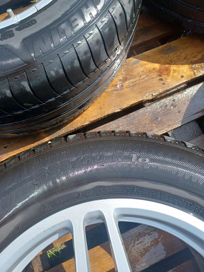 Porsche Macan, lengvojo lydinio, R18