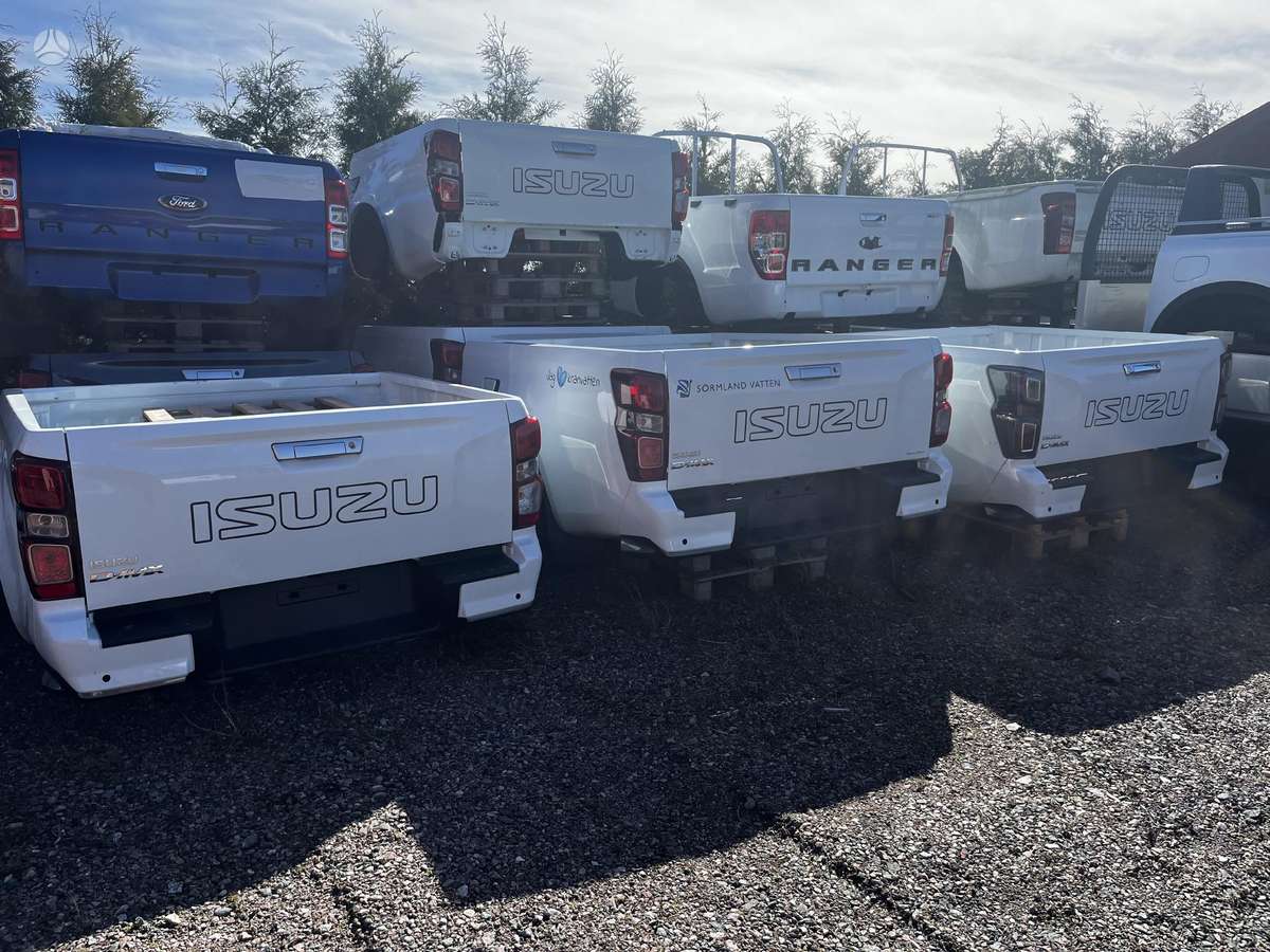 Isuzu D-Max, Krovinis skyrius, hood (front, rear)