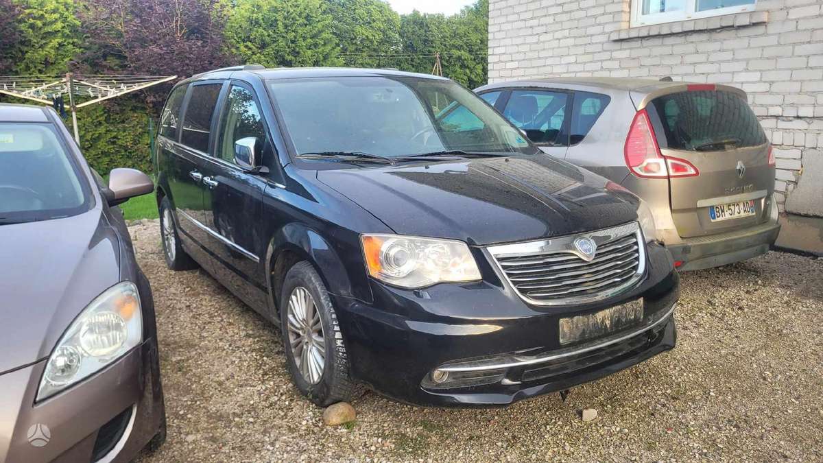 Lancia Voyager