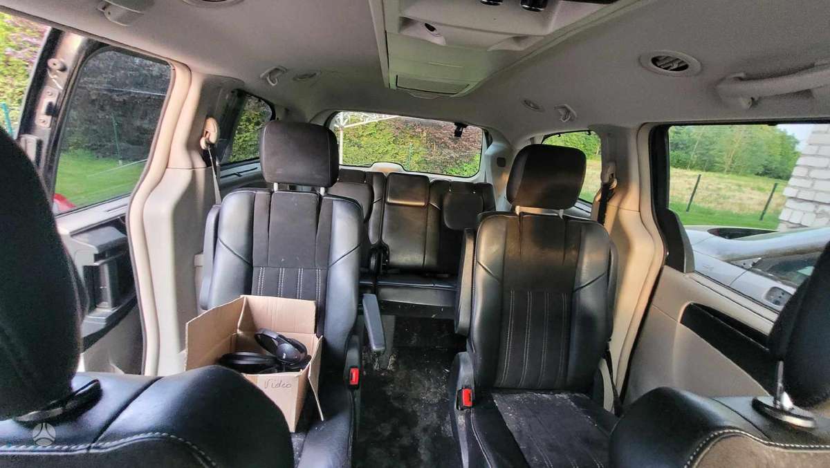Lancia Voyager