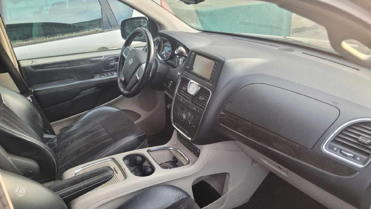 Lancia Voyager