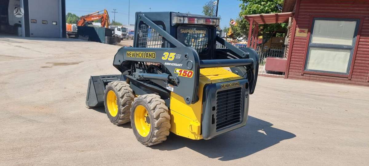 New Holland L150, mini krautuvai