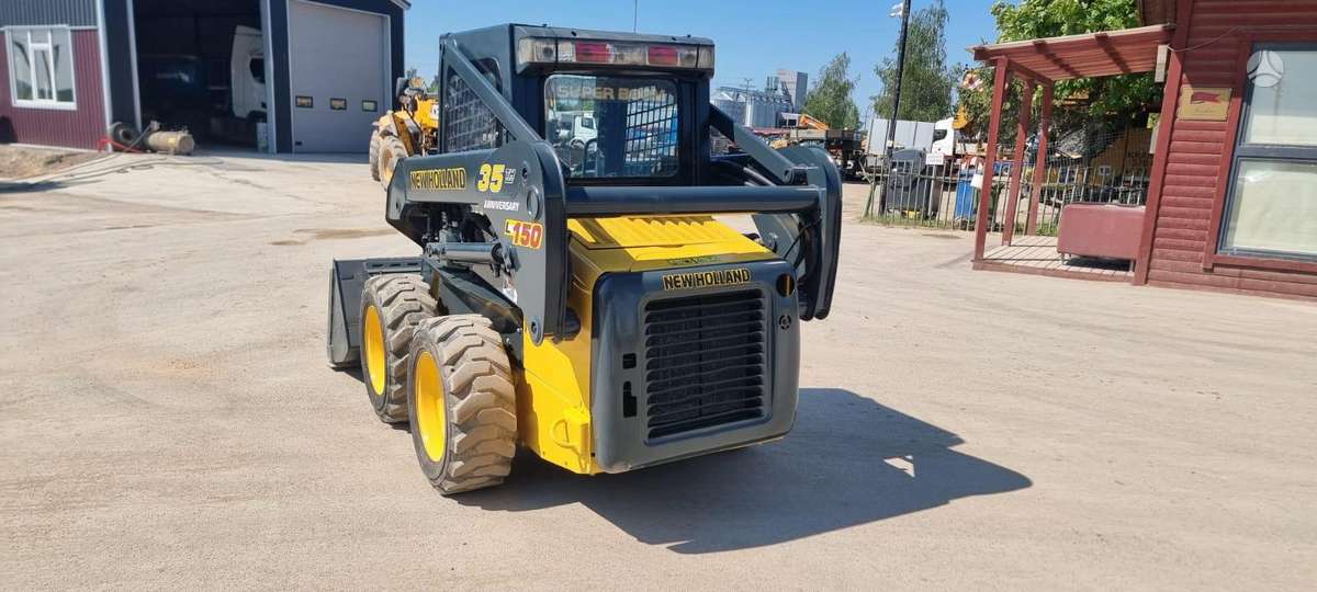 New Holland L150, mini krautuvai
