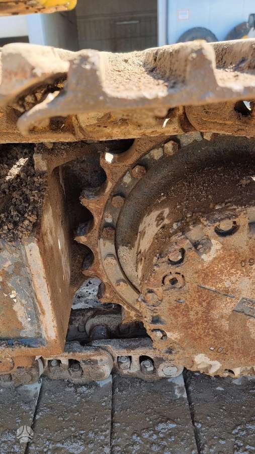 Komatsu PC210 LC-8, ekskavatoriai