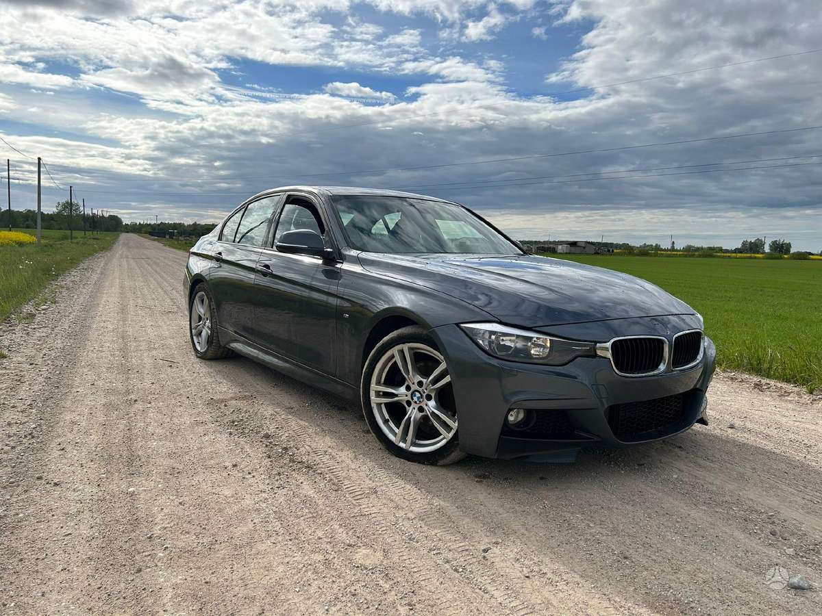BMW 320 Dalis pristatome