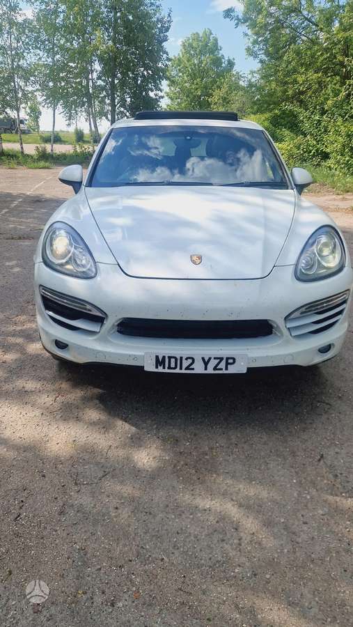 Porsche Cayenne Dalimis