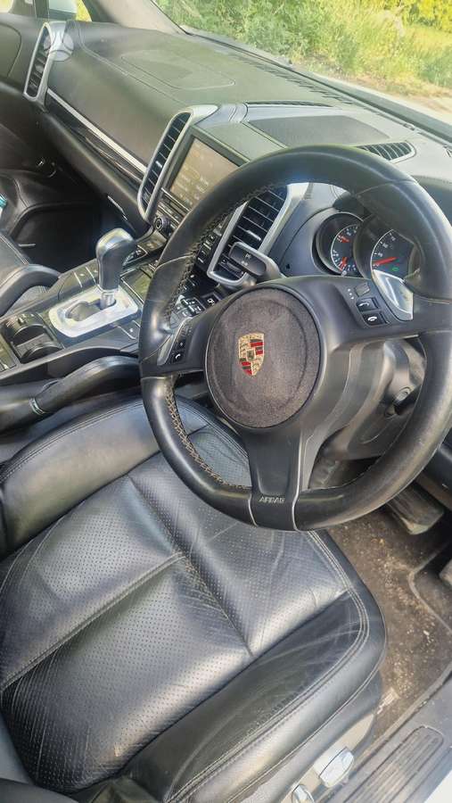 Porsche Cayenne Dalimis