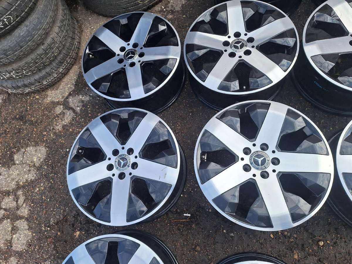 Mercedes-Benz, light alloy, R18