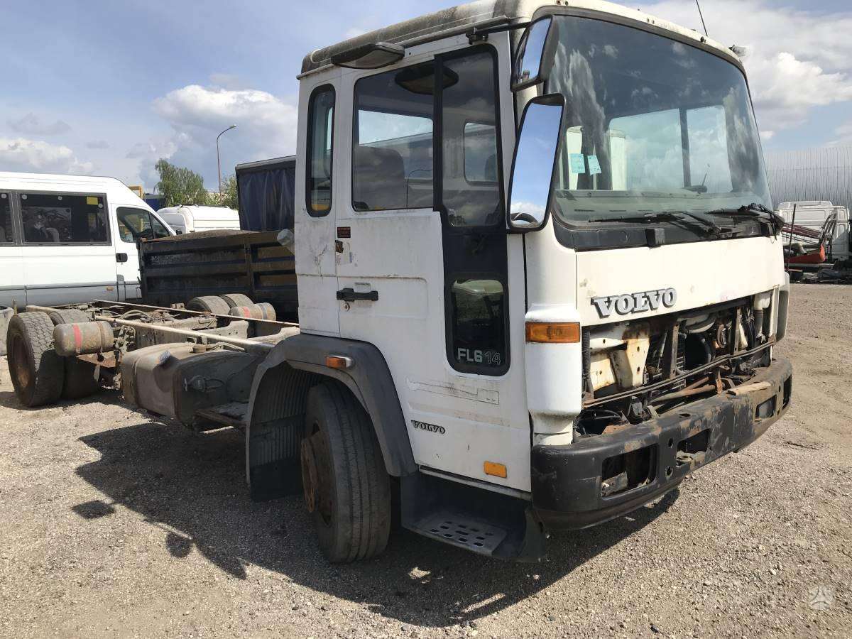 Volvo FL6 14, vilkikai