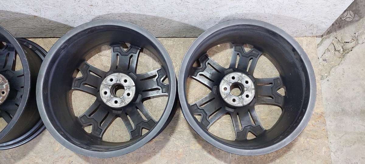 Maserati Levante, 670163576, Cen19440