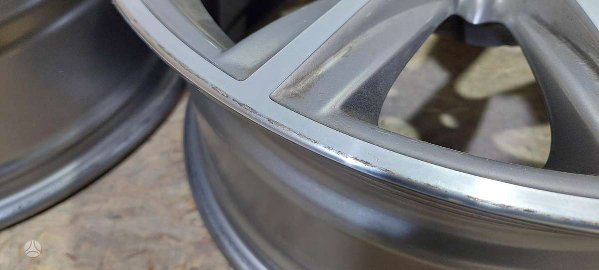 BMW 5 serija, 6874441, Cen19429