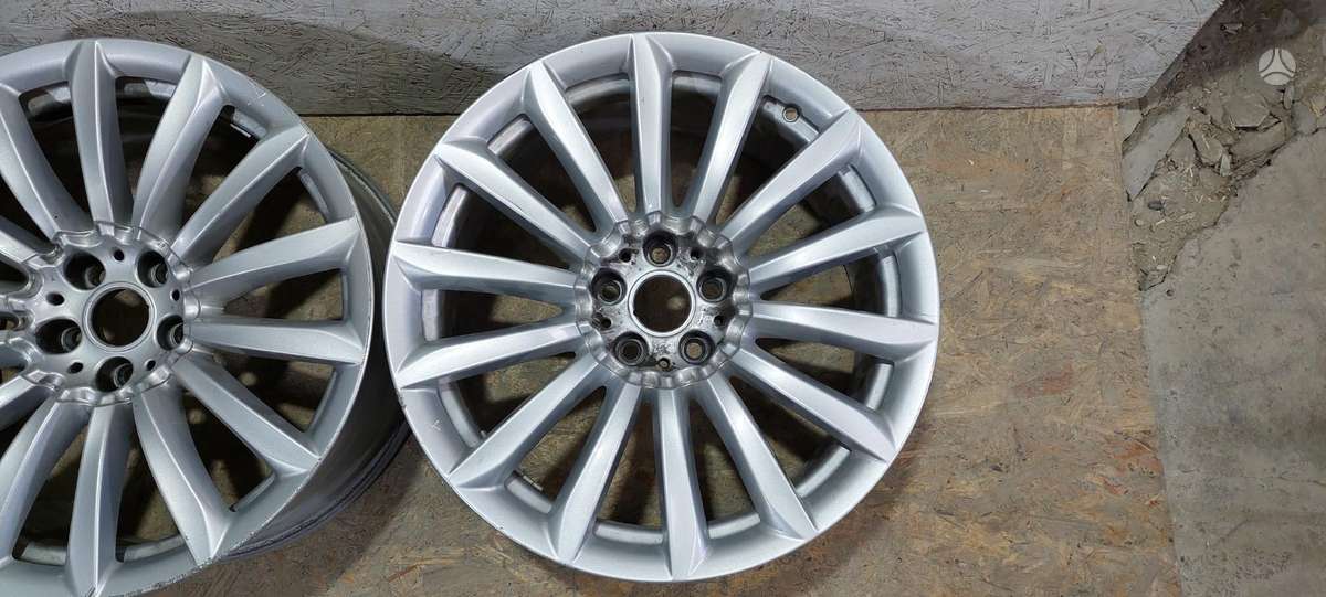 BMW 7 serija, 6861225, Cen19432