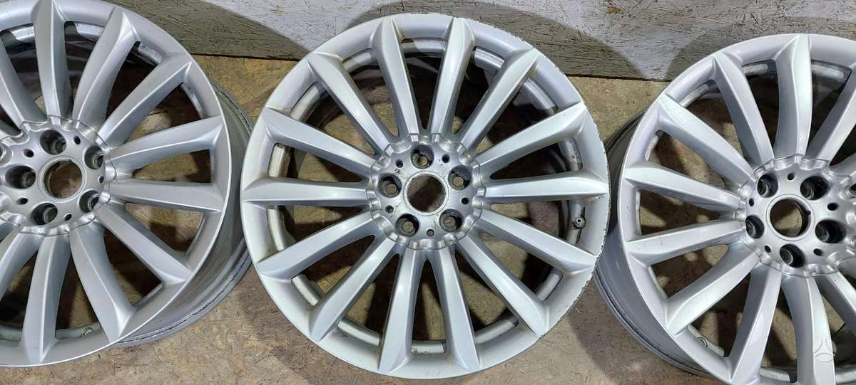 BMW 7 serija, 6861225, Cen19432