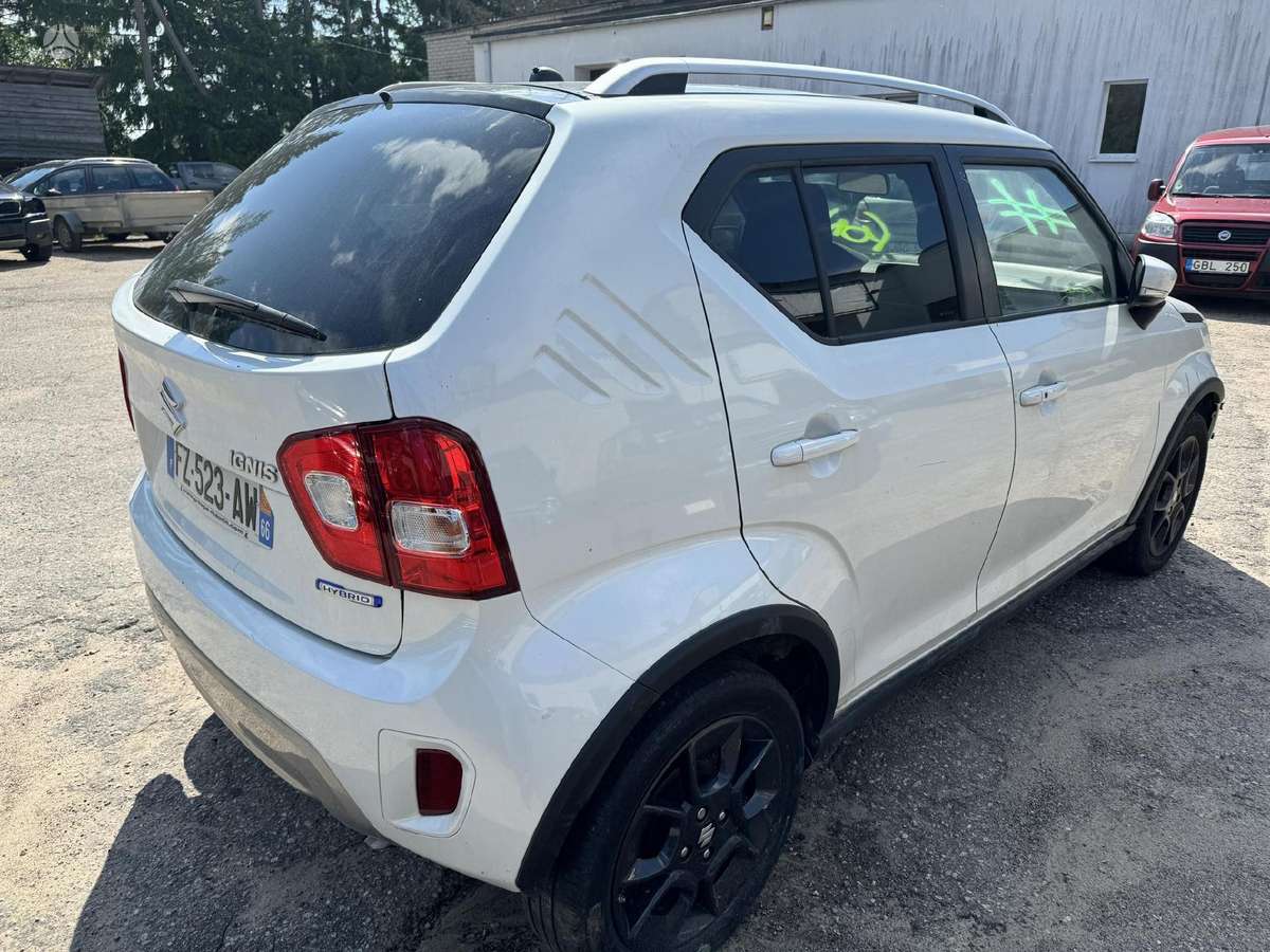 Suzuki Ignis