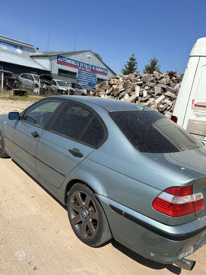 BMW 320 for parts