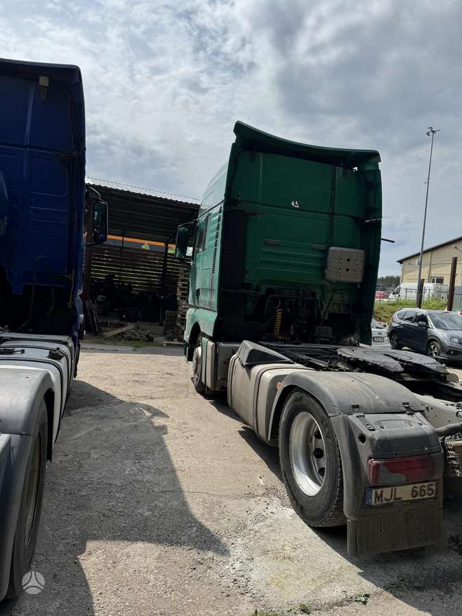 MAN TGX 440, semi-trailer trucks