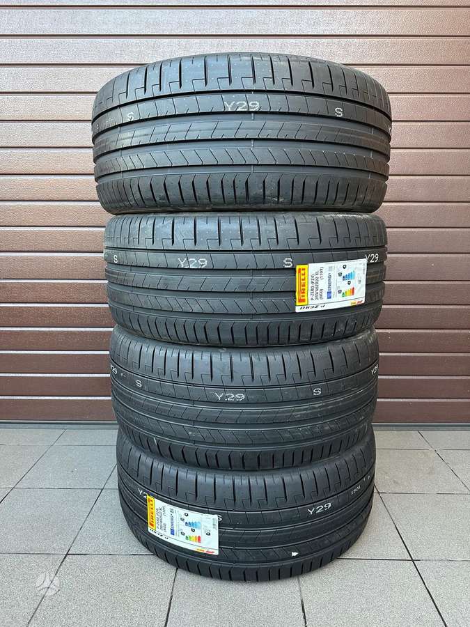 Pirelli P ZERO, summer 285/40 R22