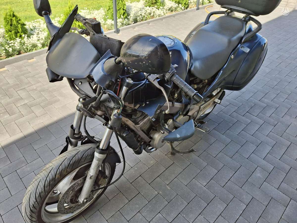 Honda NT, touring / sport touring