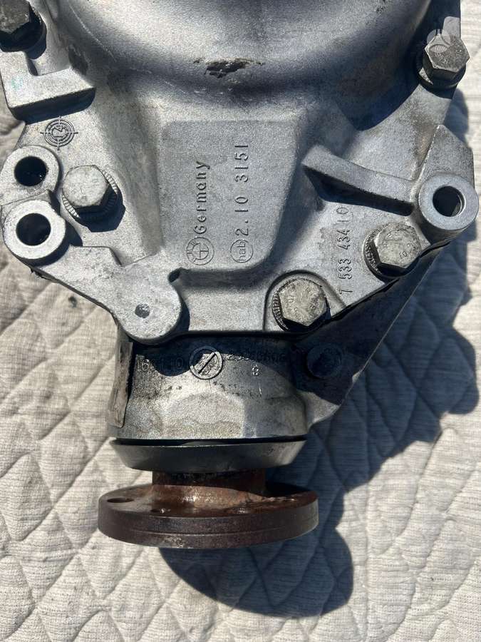 BMW X1, 7572651, differential, gearbox