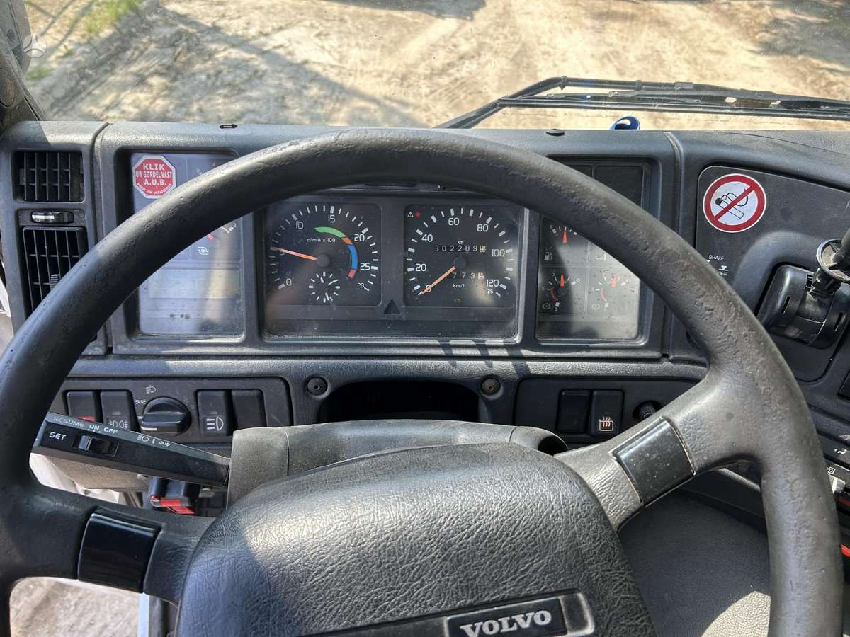 Volvo FM7, autocisternos