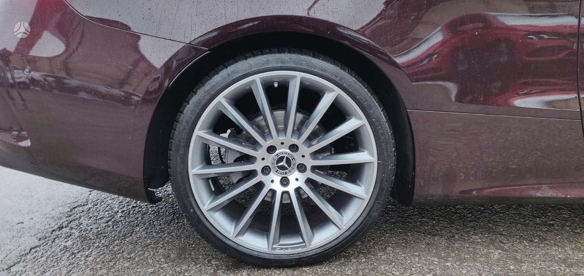 Mercedes-Benz E220 Priekio ratų variklio nėra
