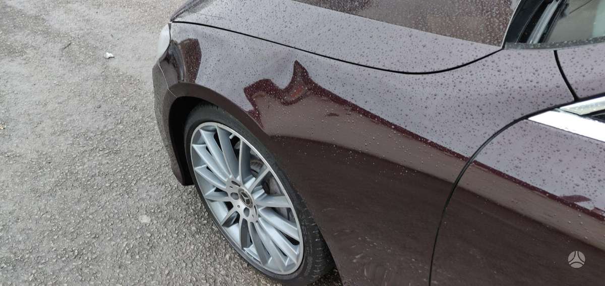 Mercedes-Benz E220 Priekio ratų variklio nėra