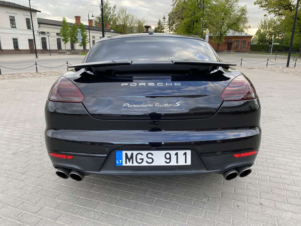 Porsche Panamera, 3.0 l., hatchback