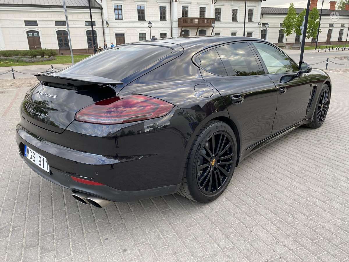 Porsche Panamera, 3.0 l., hatchback