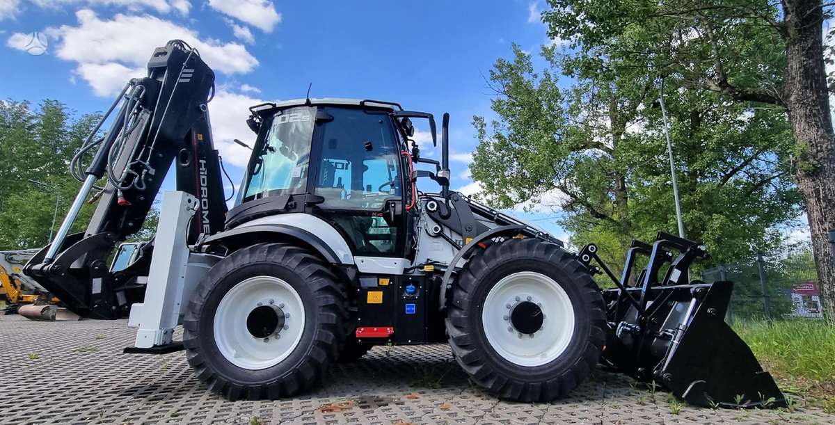 Hidromek HMK 102S, excavator loader