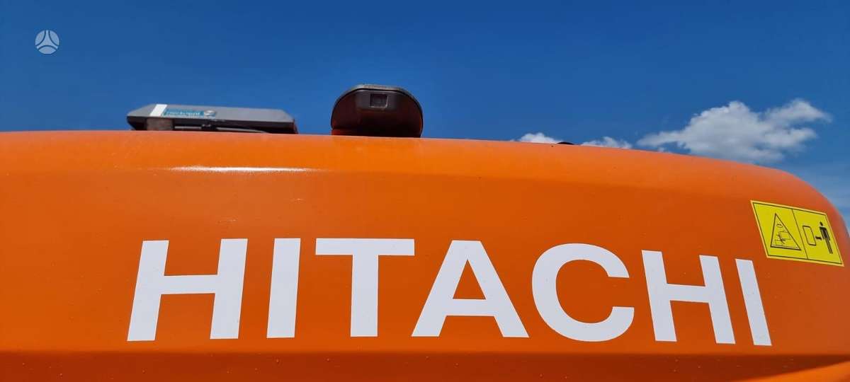 Hitachi ZX 210 LC-3, ekskavatoriai
