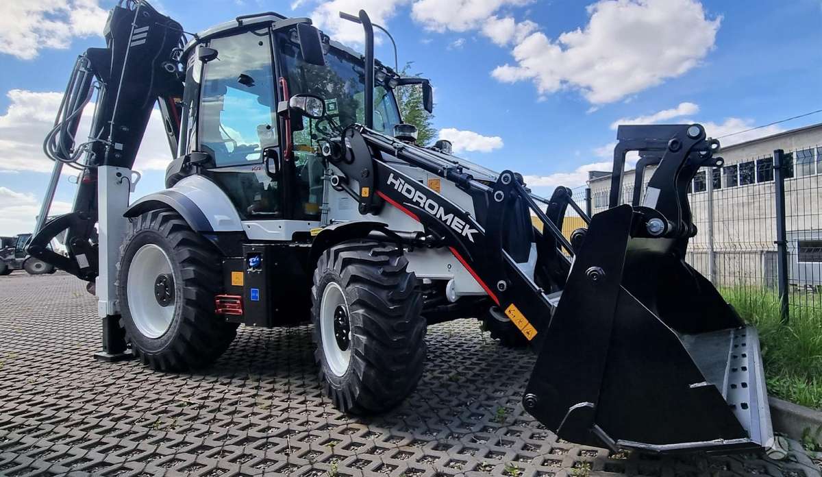 Hidromek HMK 102B, экскаваторные погрузчики