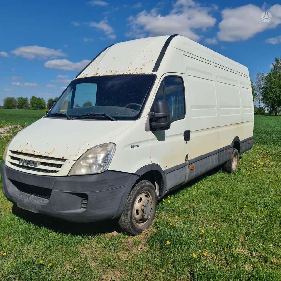 Iveco 35, грузовые микроавтобусы