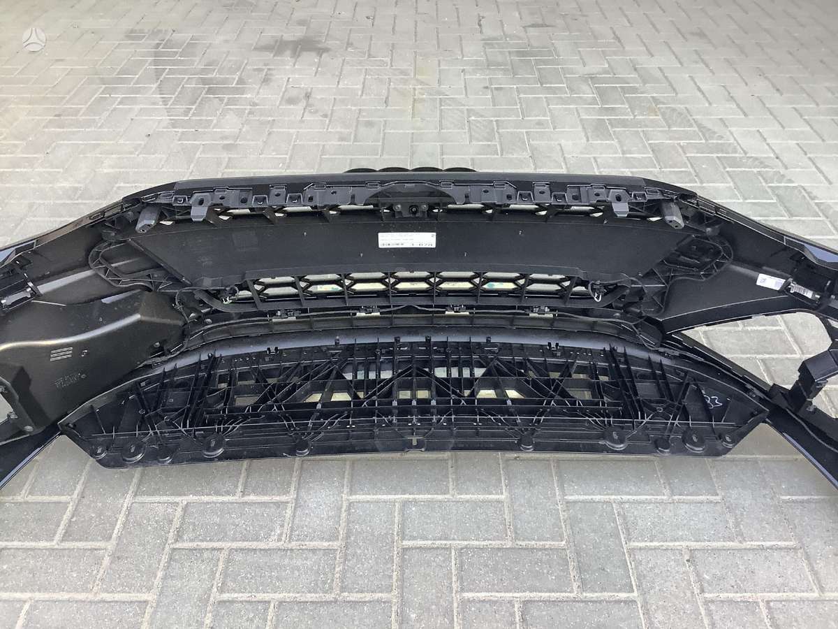 Audi RS 4 детали кузова