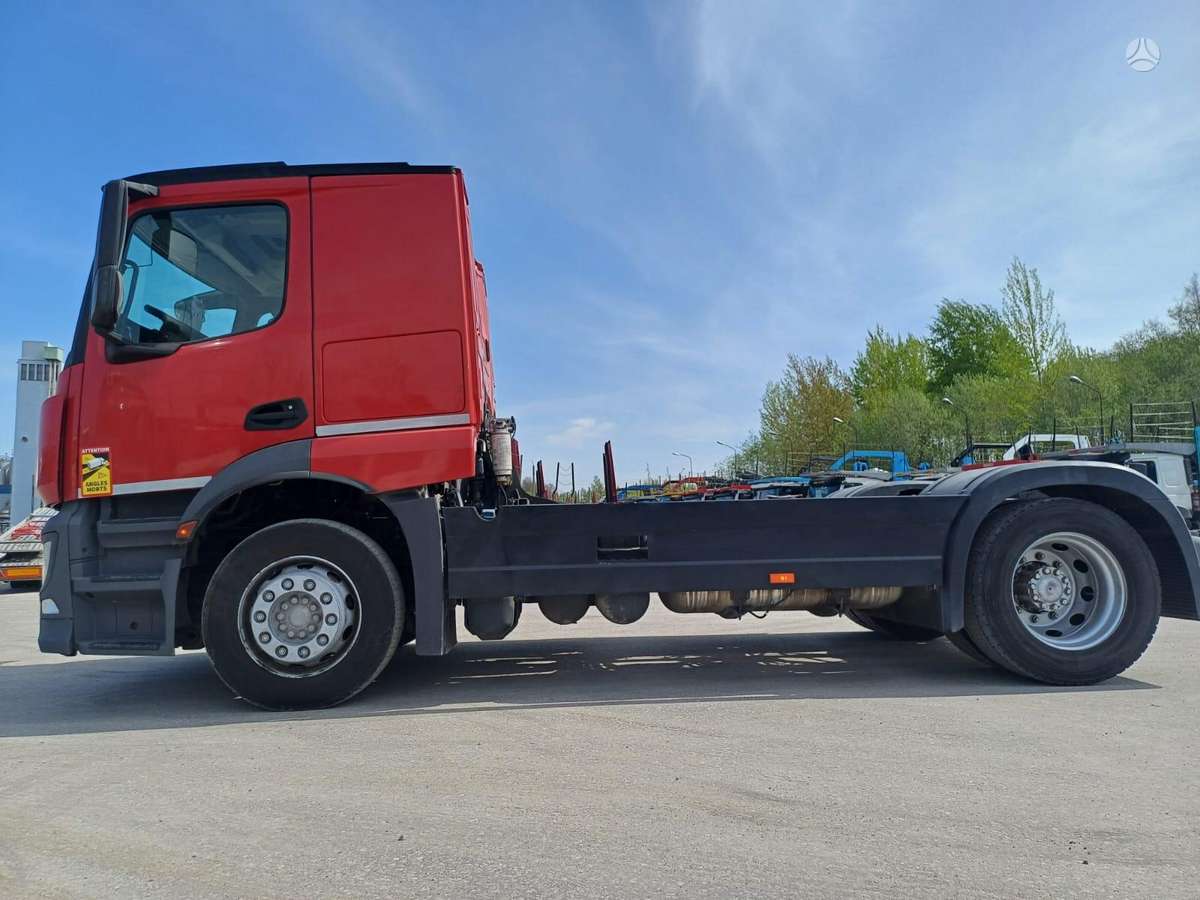 Mercedes-Benz Actros, single sleeper