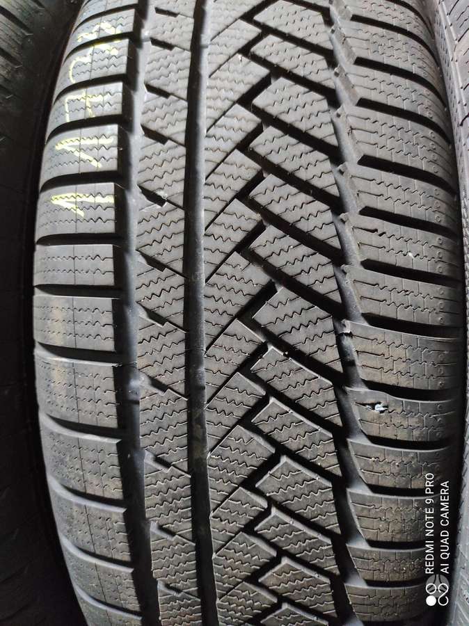 Continental UniversaliosZiemines, universalios 235/70 R16