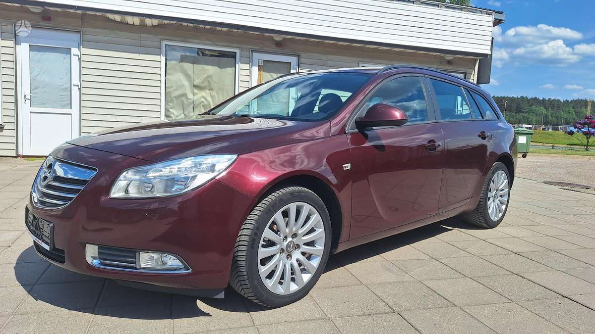 Opel Insignia, 2.0 l., Универсал 2013-07 m., | A25927132