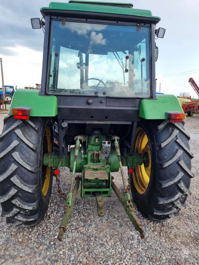 John Deere 3050, traktori
