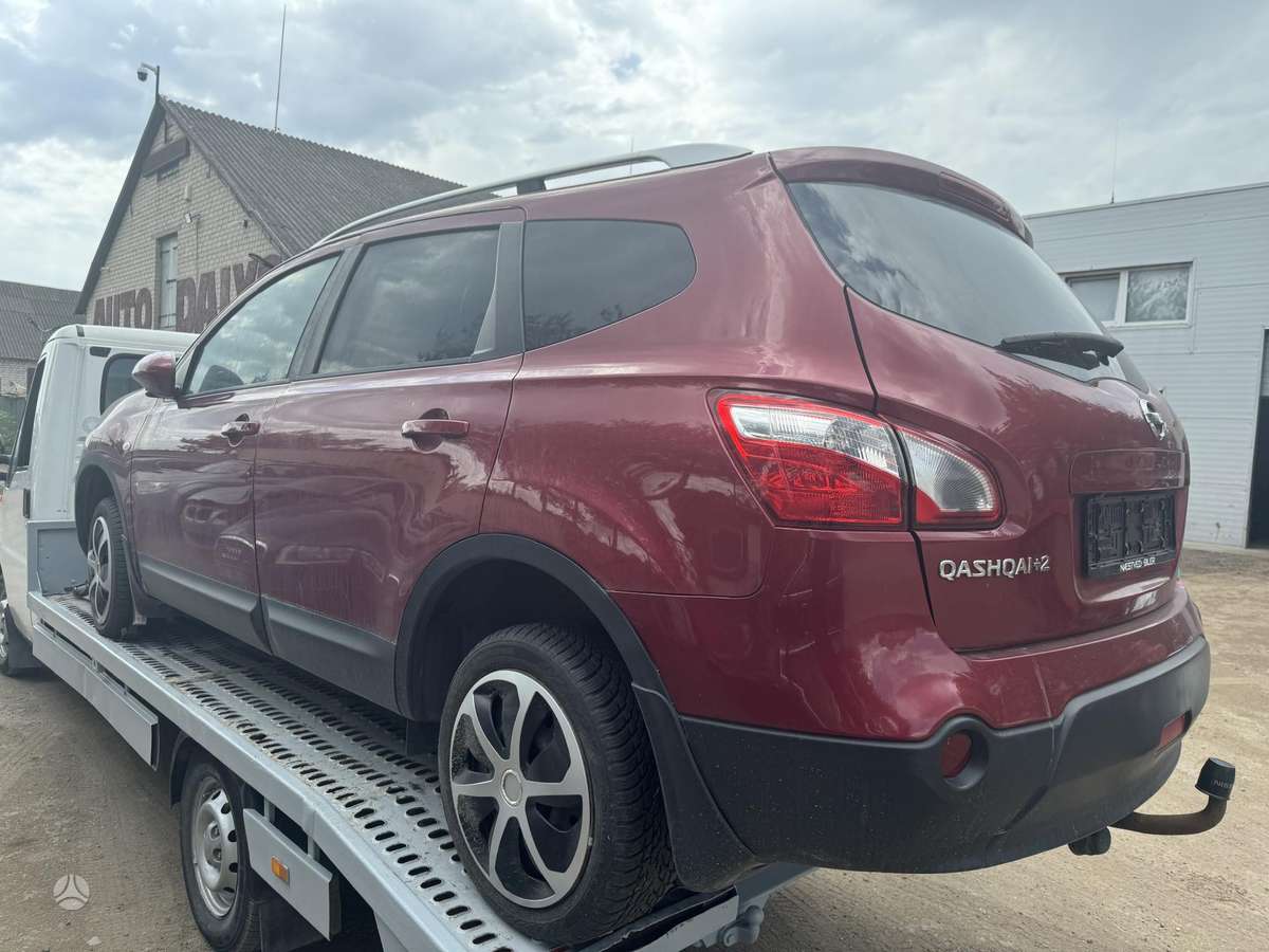 Nissan Qashqai+2