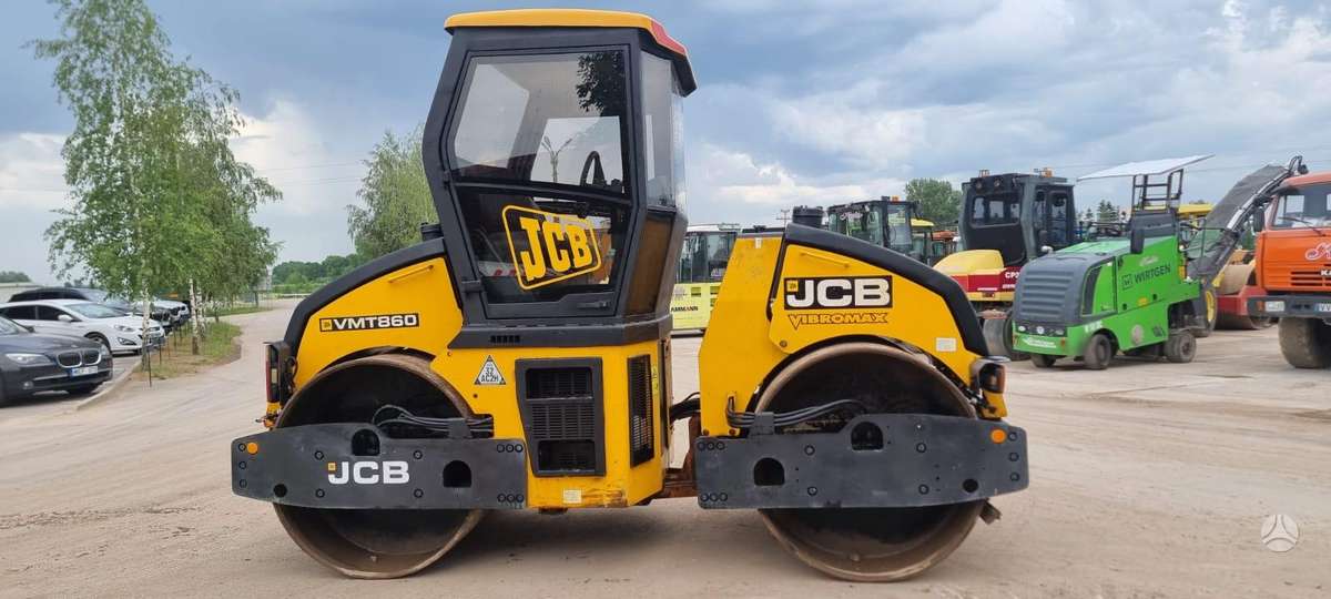 JCB VMT 860, vibrator / compactor