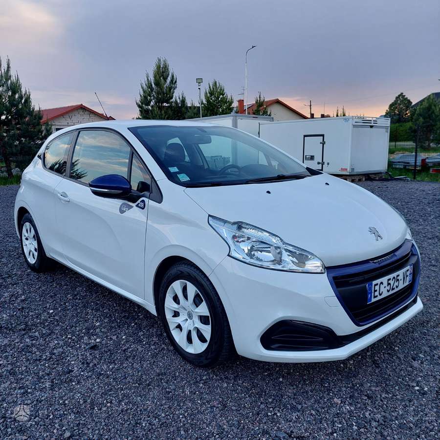 Peugeot 208, 1.0 l., hatchback