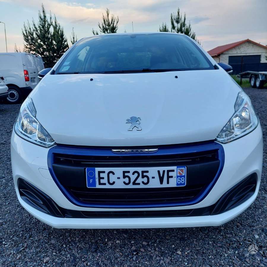 Peugeot 208 - 2