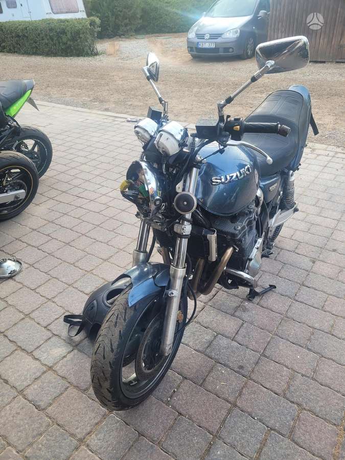 Suzuki GSX, street / classic