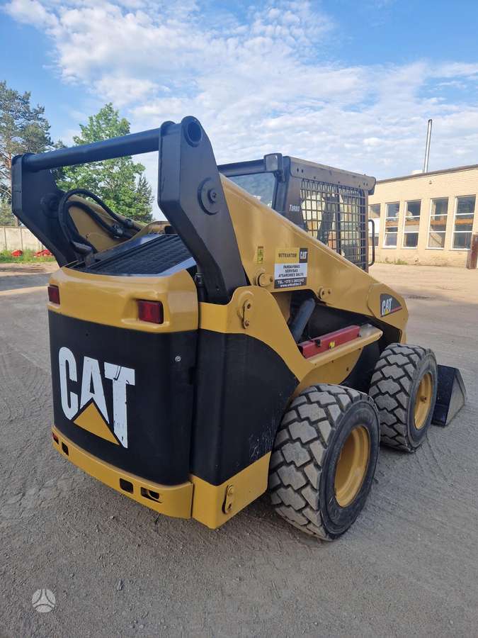 Caterpillar 252B, mini loaders