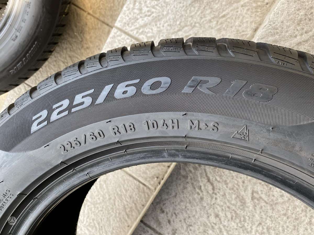 Pirelli Sottozero3, winter 225/60 R18