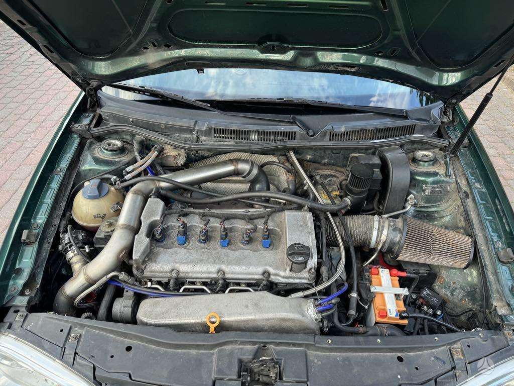 Volkswagen Golf, 2.8 l., hatchback